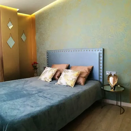 Relaxing In With Picturesque Views *