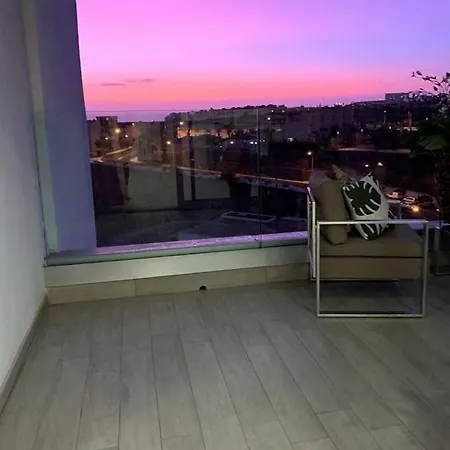 公寓 Relaxing In With Picturesque Views